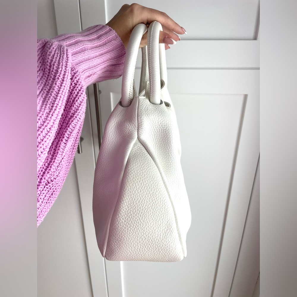CHANEL BRAND NEW “Dice Handbag” White Leather - Picture 8 of 12